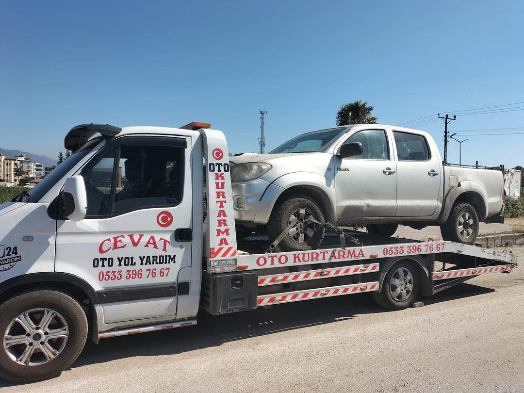 Cevat Oto Kurtarma Çekici Hatay İskenderun Loder Yükleyici